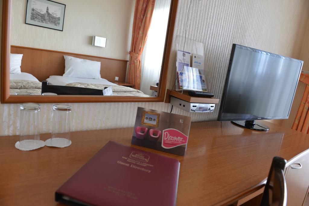 Hotel Bellevue Skopje Ruang foto